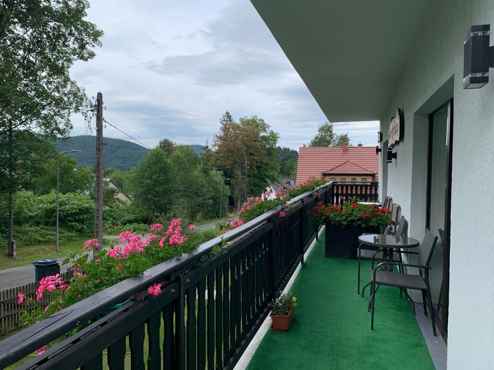 Jeleni Ruczaj Hotell Karpacz Eksteriør bilde
